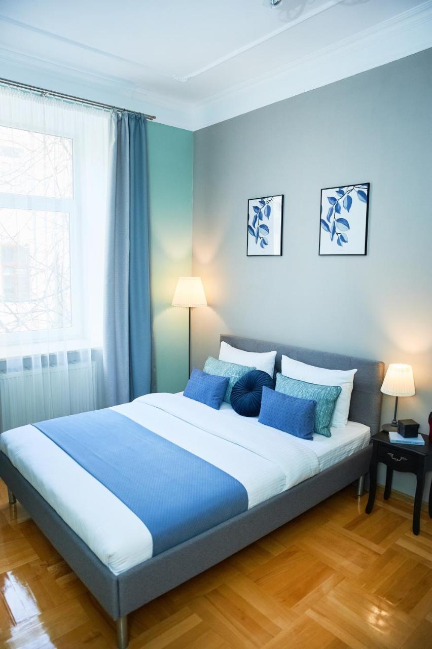 Cozy Apartment, 5Mins To Opera Lviv Extérieur photo